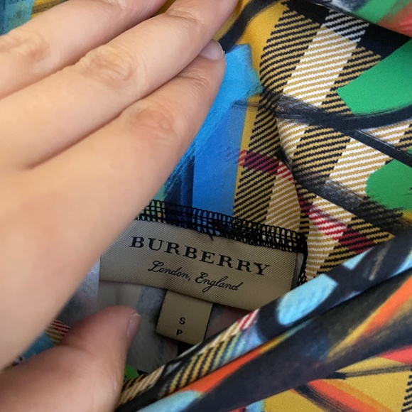 Burberry Graffiti Print Check Jersey Leggings - Picture 4 of 7